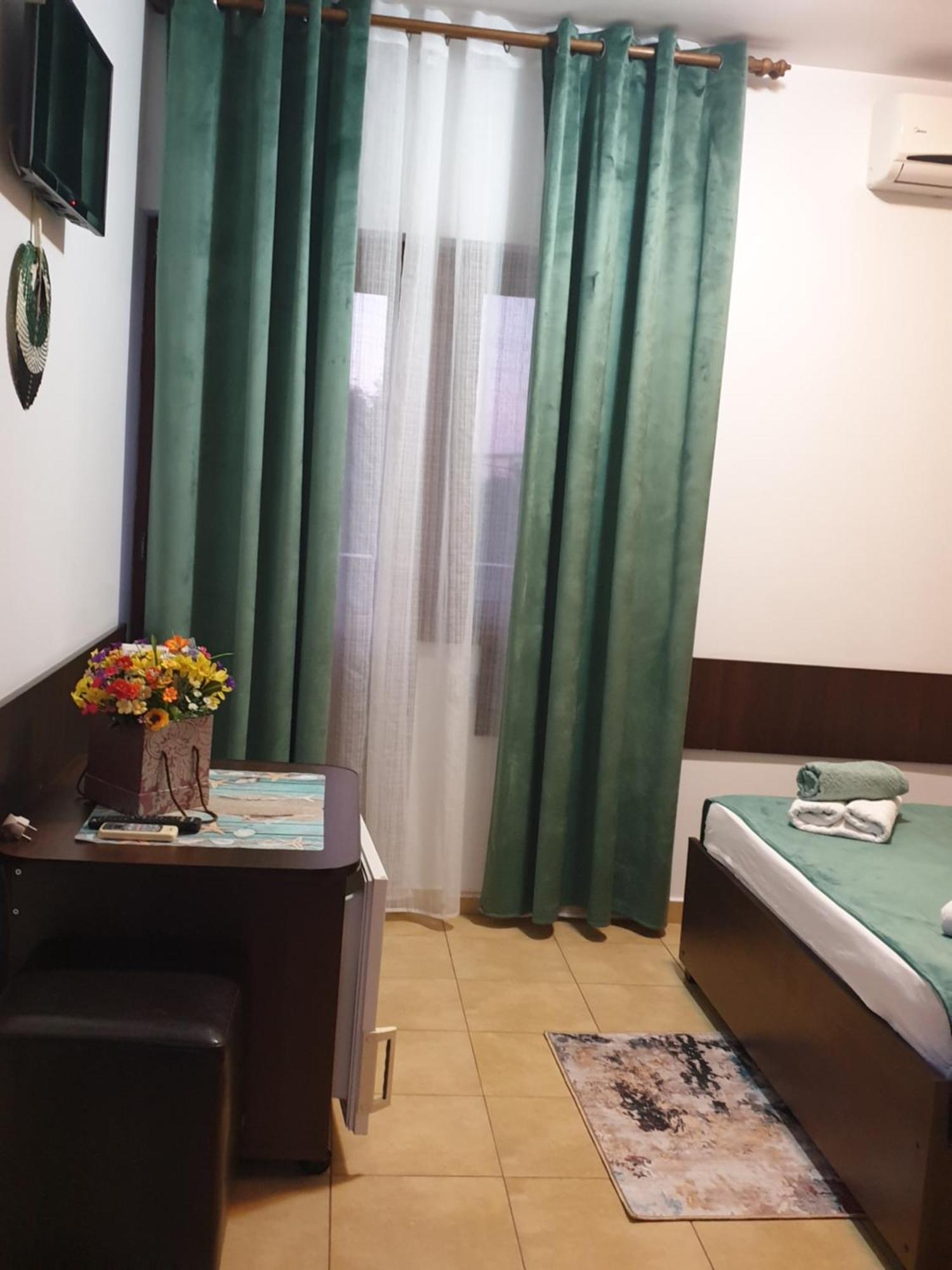 Casa Mary Hotel Costinesti Exterior photo